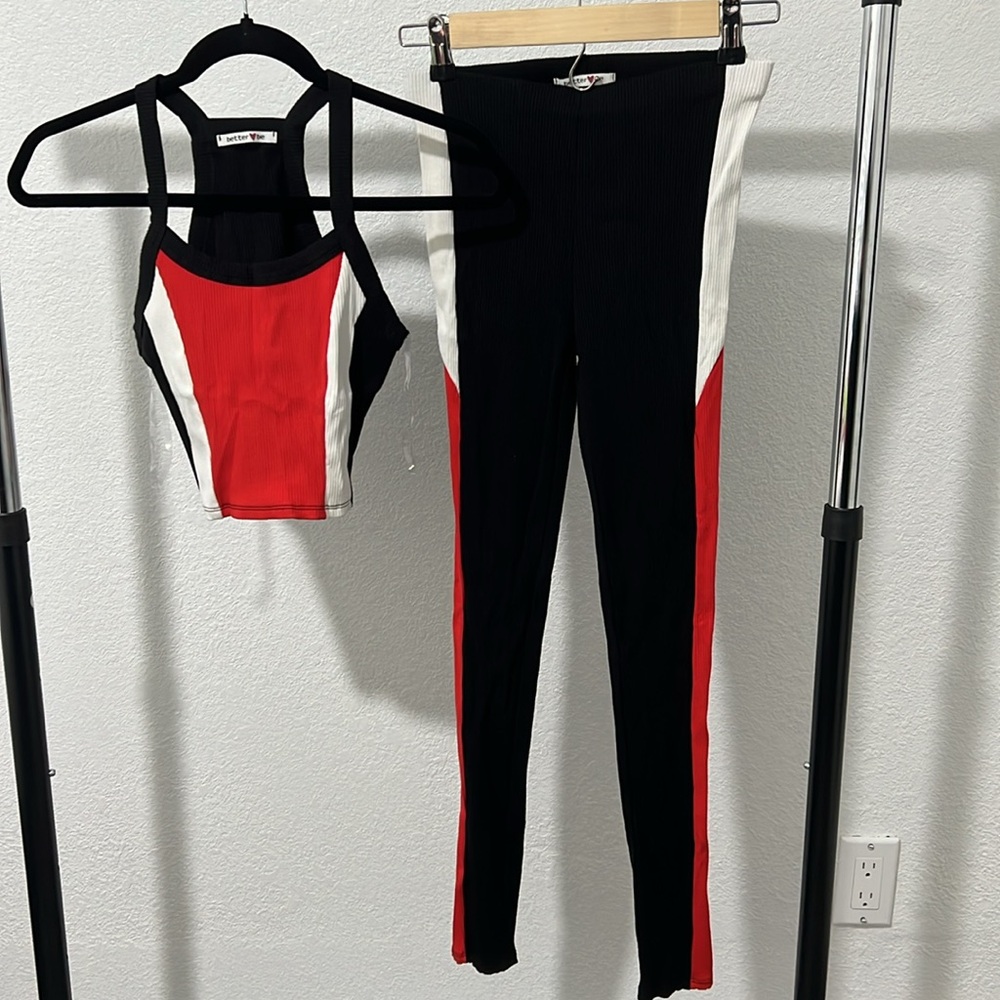 Matching set - Picture 4 of 5